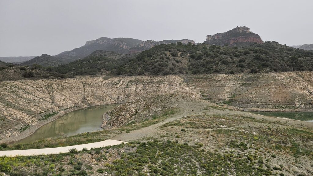 imatge del pantà de Siurana