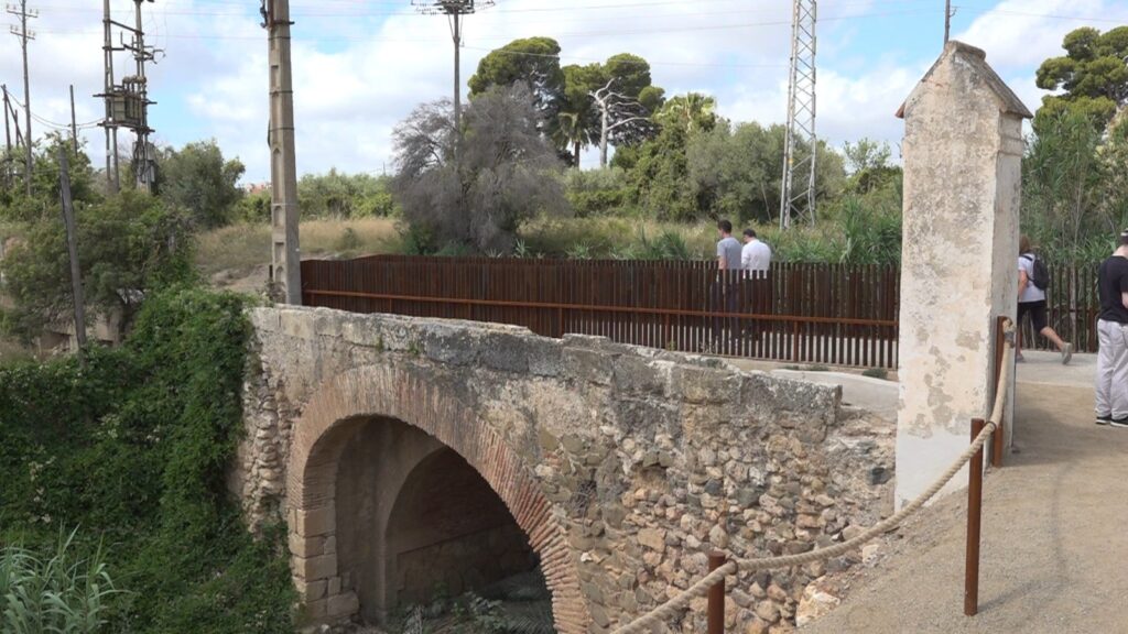 Aquesta imatge té l'atribut alt buit; el seu nom és PONT-DE-CALDERONS-1024x576.jpeg