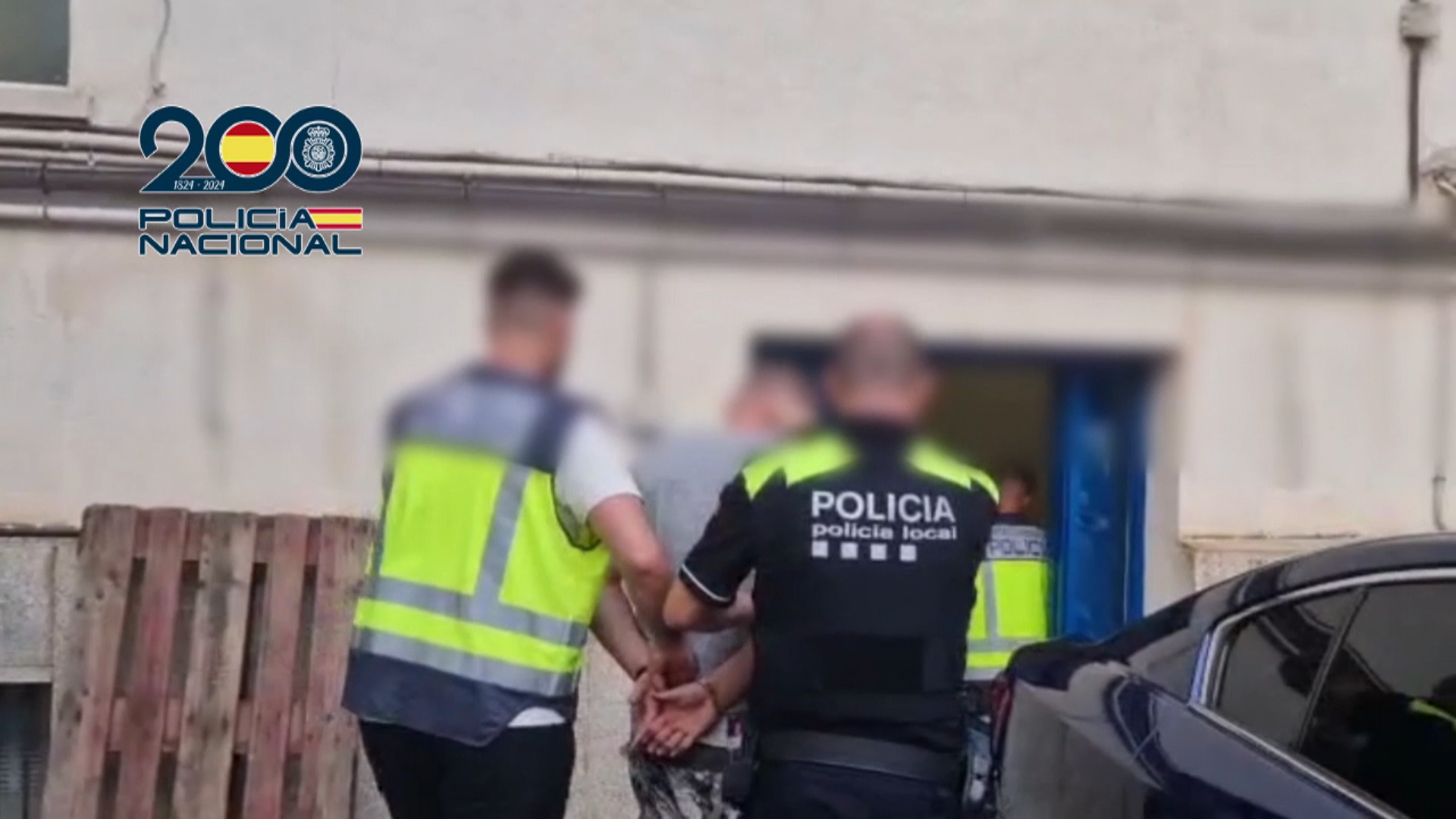 Detinguts dos fugitius amb una ordre internacional per tràfic de drogues a Mont-roig del Camp