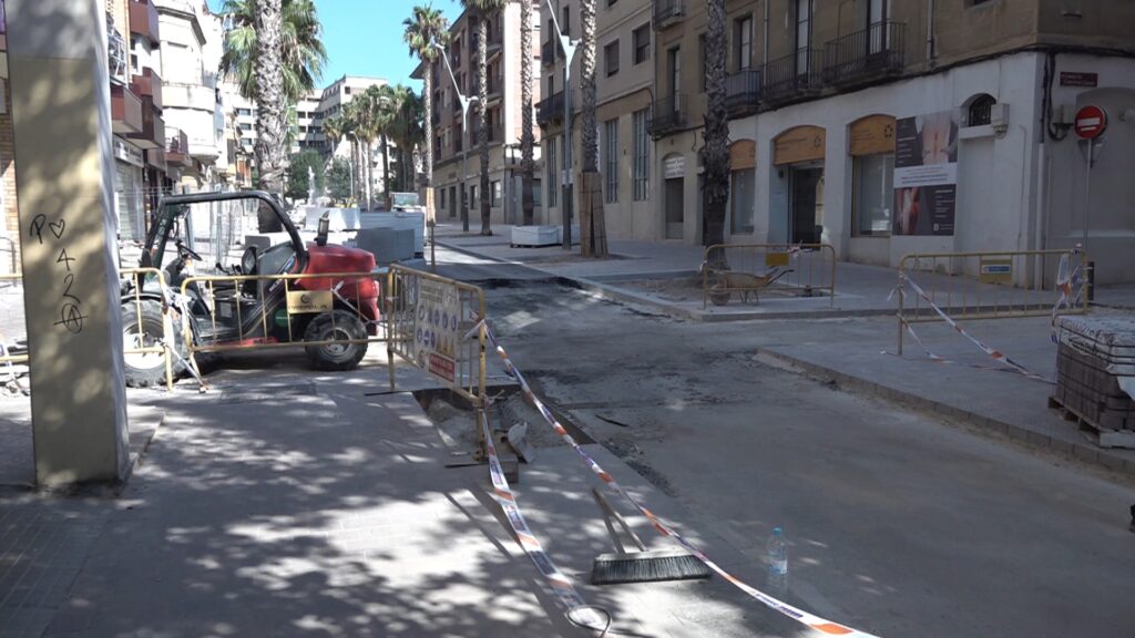 carrer Ample