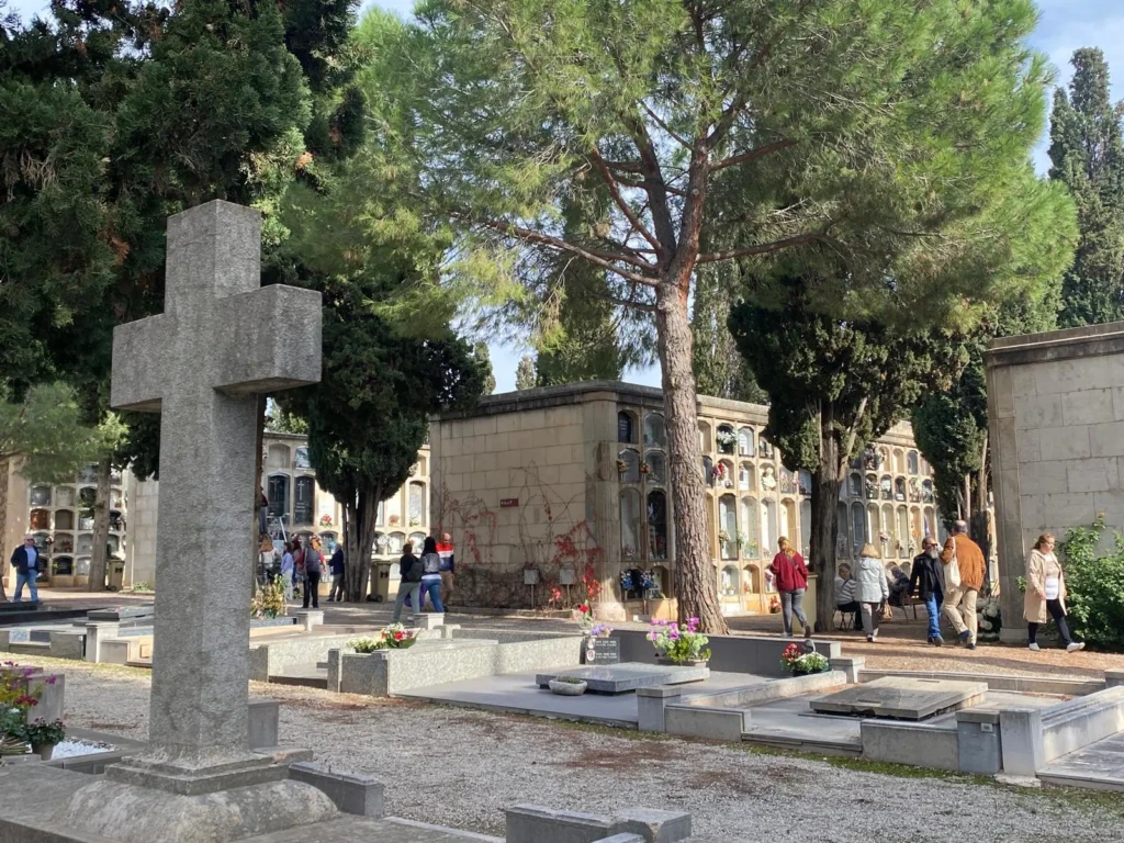 Cementiri de Reus per tots Sants'25