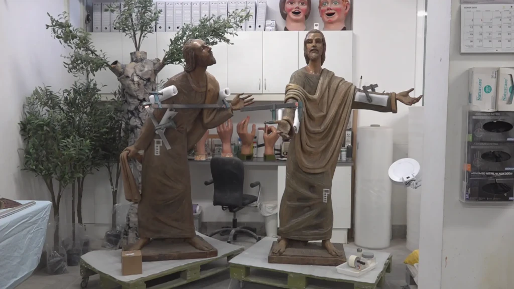 Restauració del "Petó de Judes"