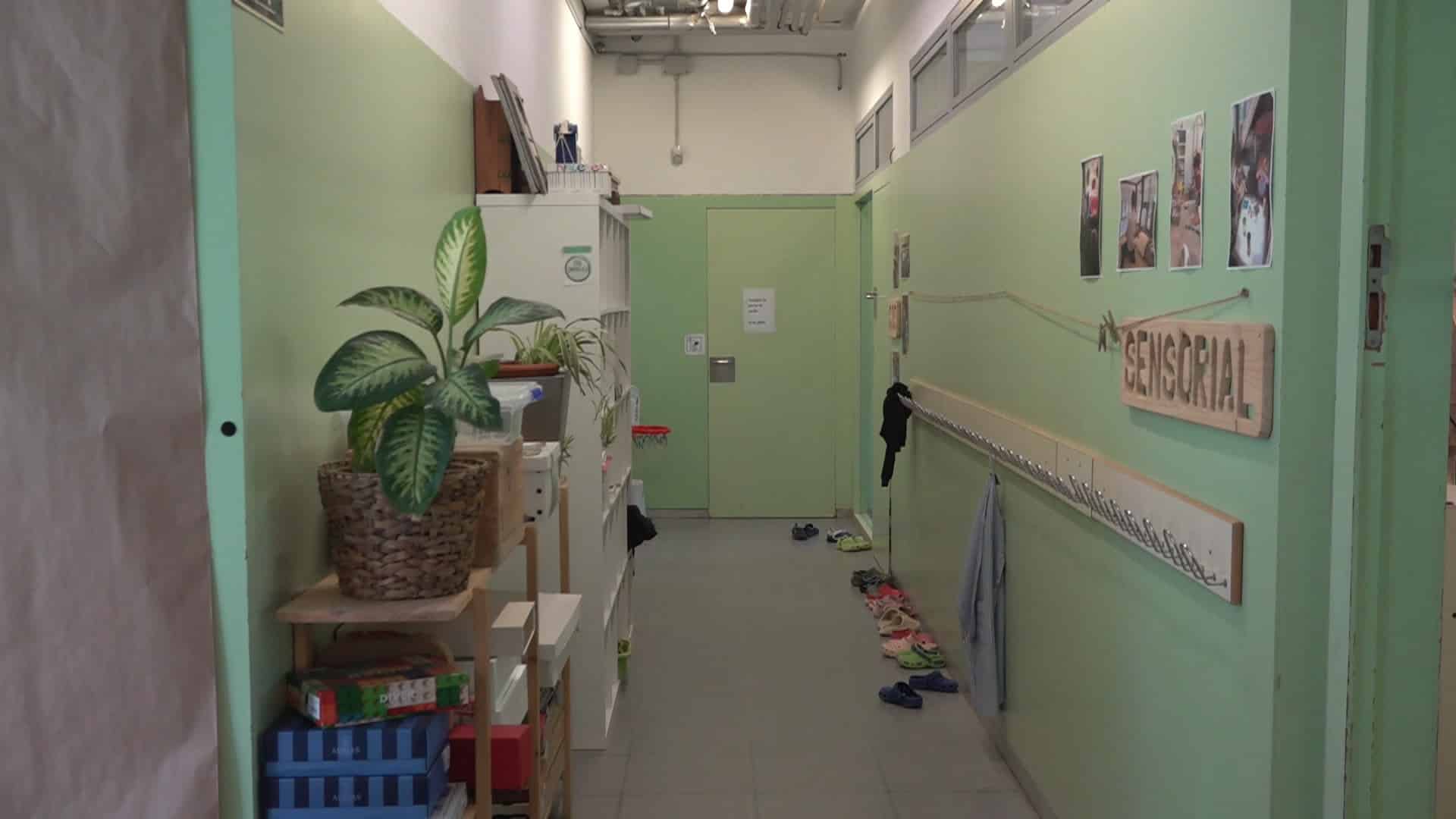 100 milions d'euros per climatitzar 100 centres educatius