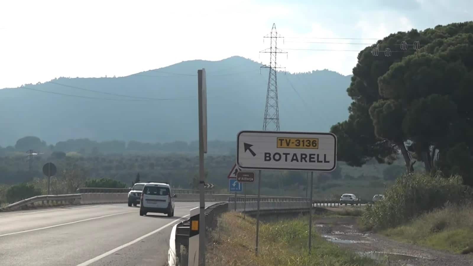Indicador de la carretera T-3136 cap a Botarell